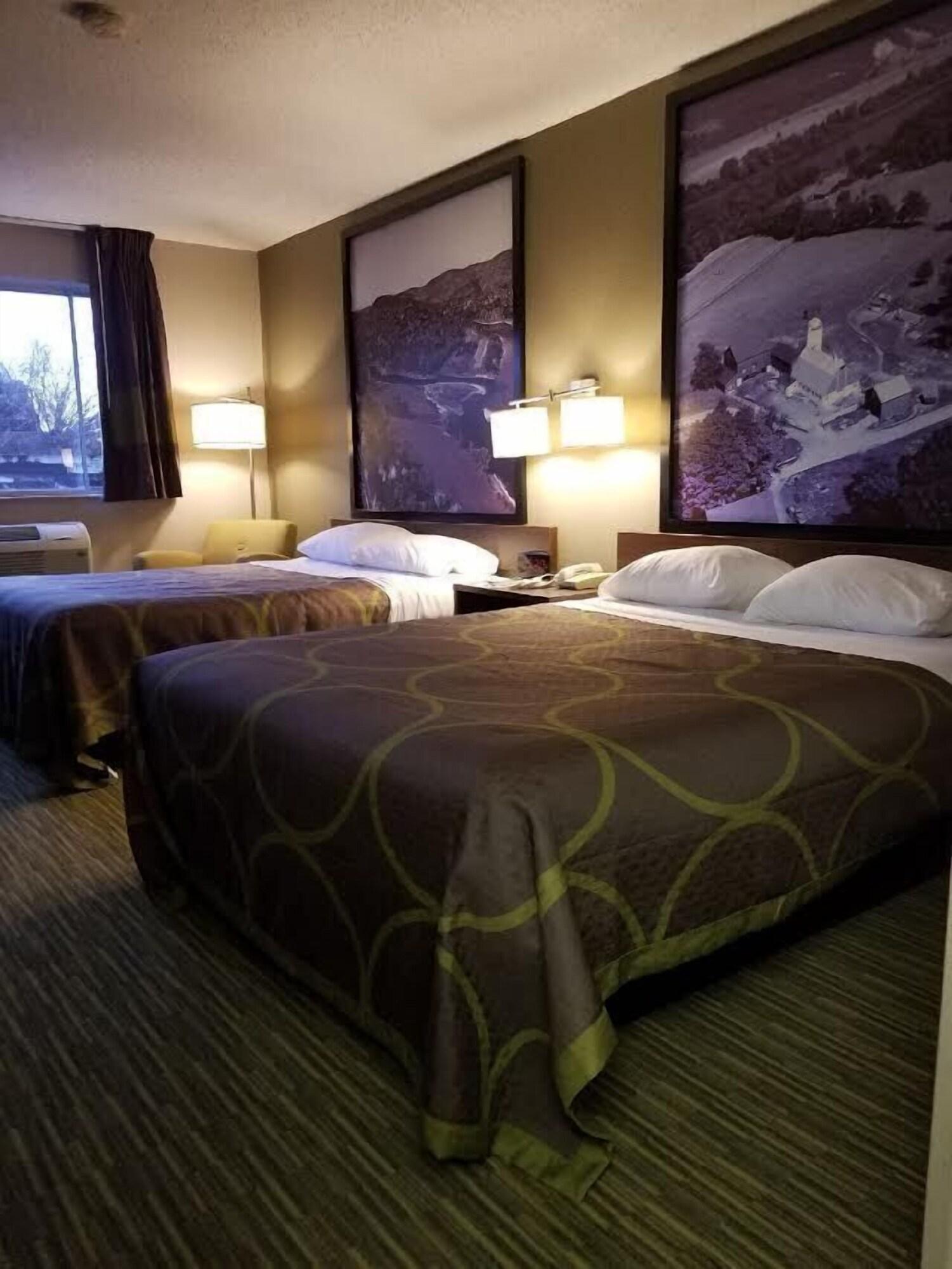 Super 8 By Wyndham Hanover Ngoại thất bức ảnh