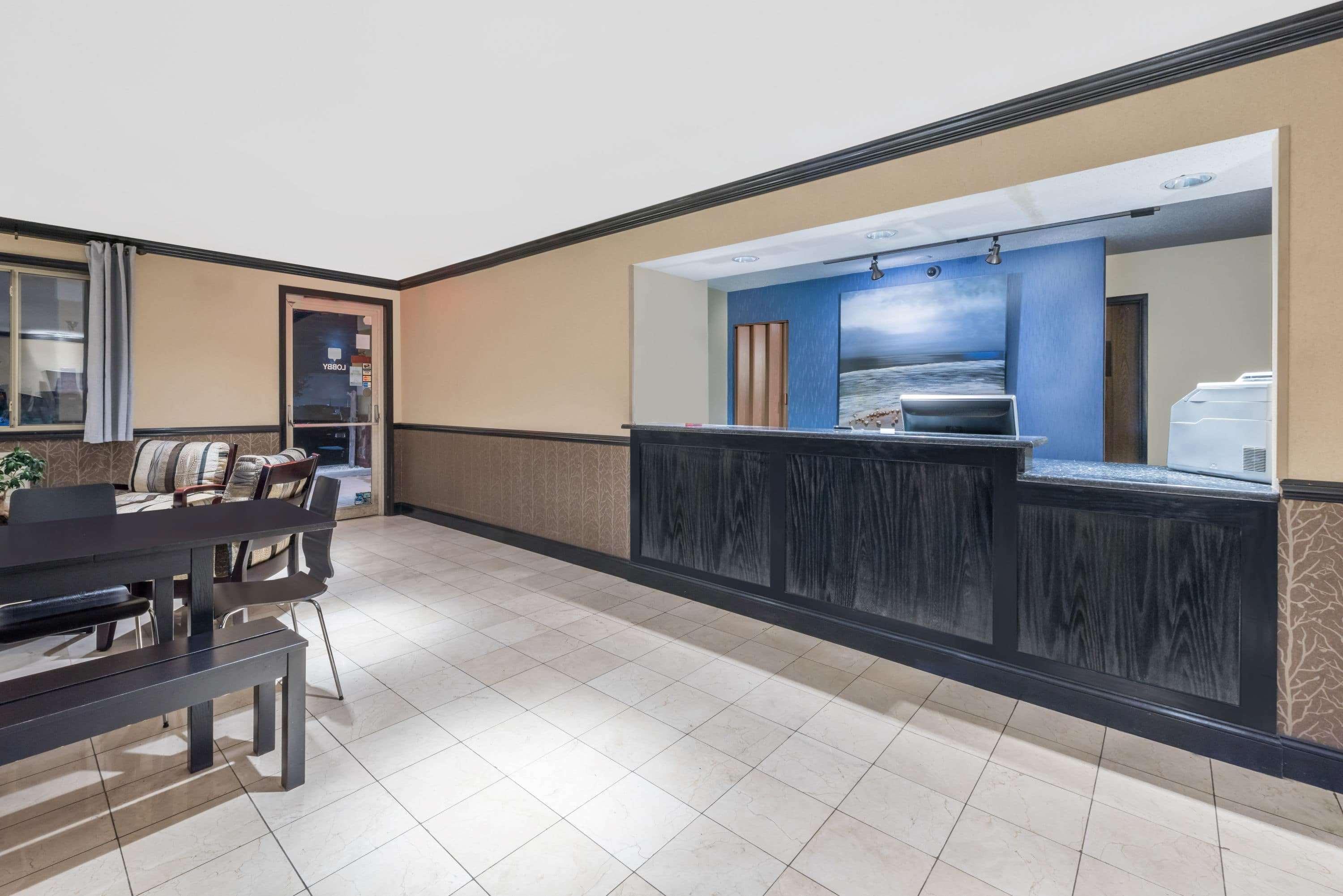 Super 8 By Wyndham Hanover Ngoại thất bức ảnh